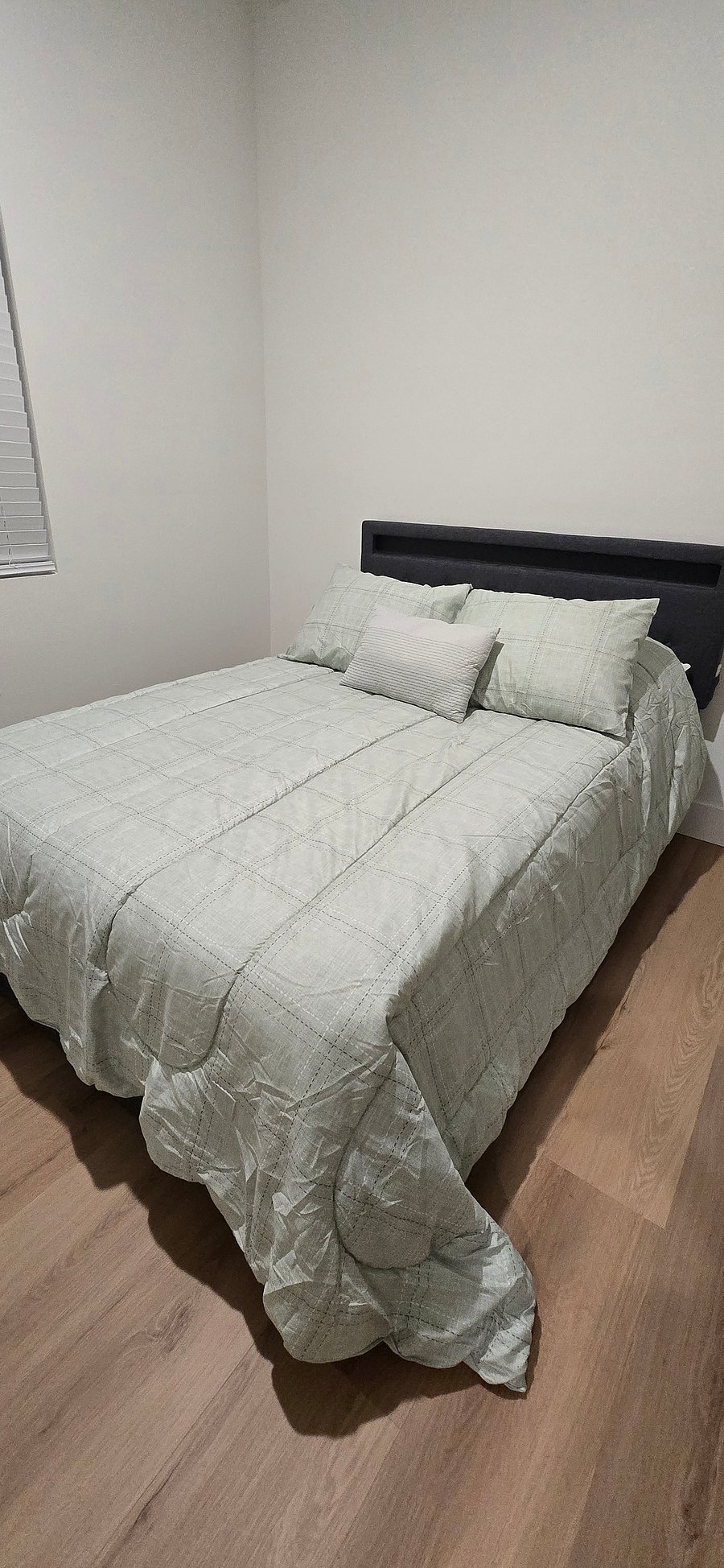 Furnished Finder property 1051098_1 photo 6