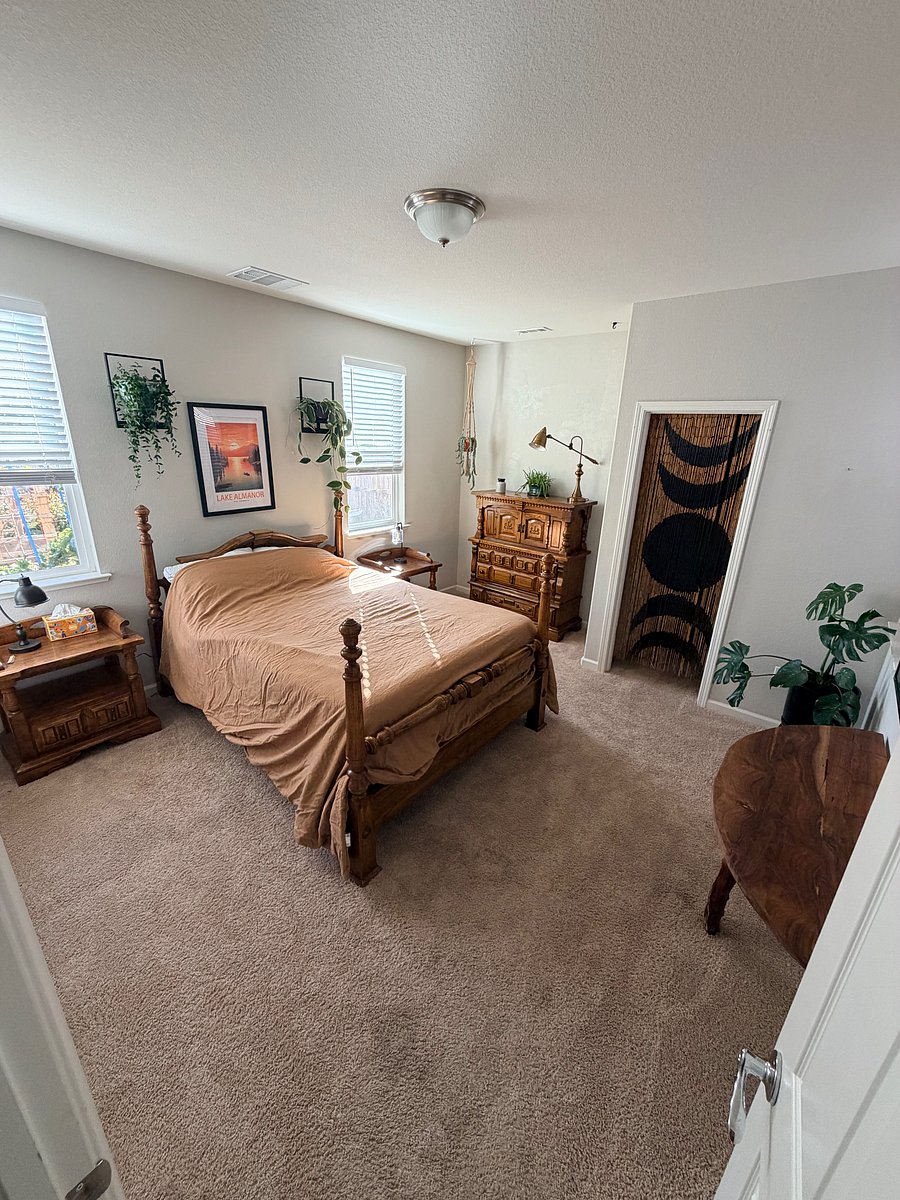 Furnished Finder property 1051112_1 photo 3