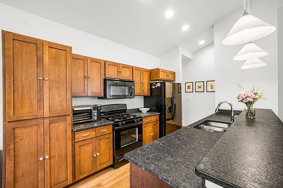 Furnished Finder property 1051125_1 photo 2
