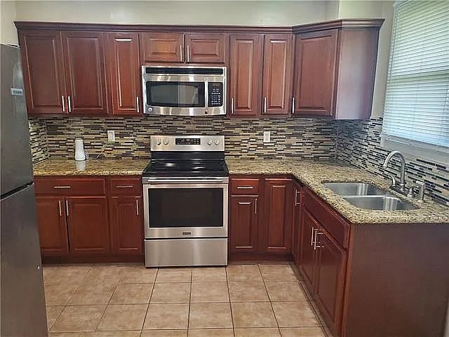 Furnished Finder property 1051149_1 photo 5