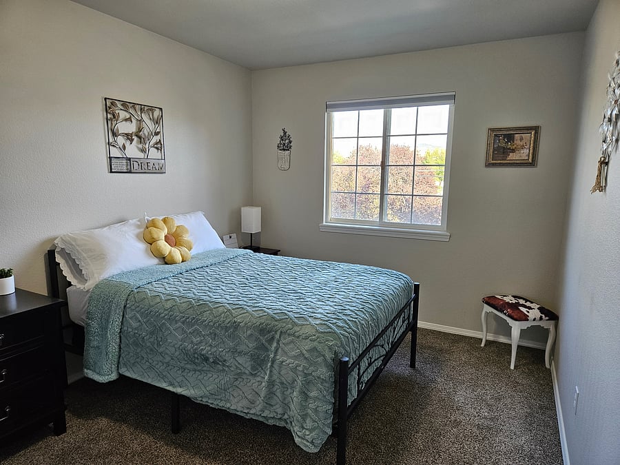 Furnished Finder property 1051155_1 photo 4