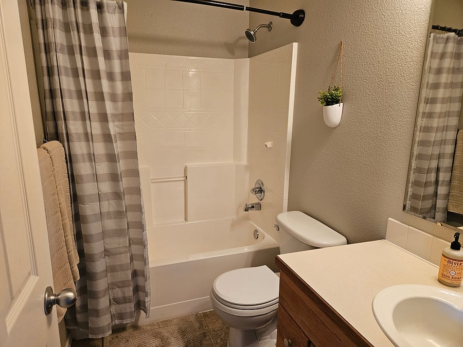 Furnished Finder property 1051155_1 photo 16
