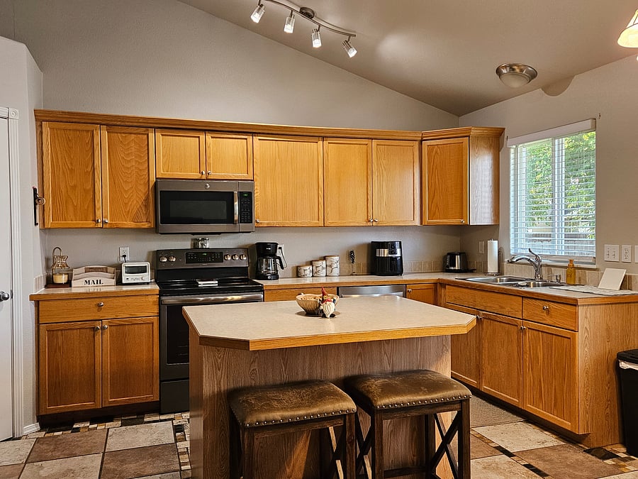 Furnished Finder property 1051155_1 photo 18