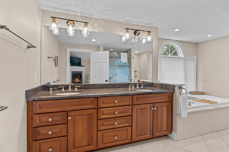Furnished Finder property 1051158_1 photo 36
