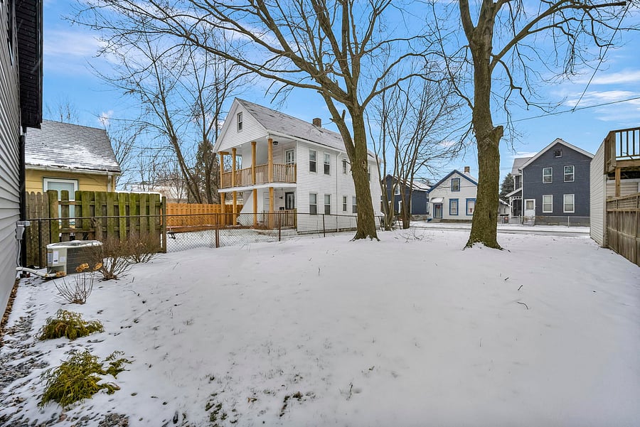Furnished Finder property 1051167_1 photo 32