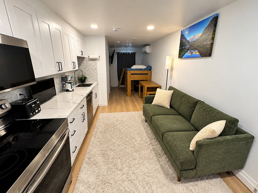 Furnished Finder property 1051175_1 photo 1