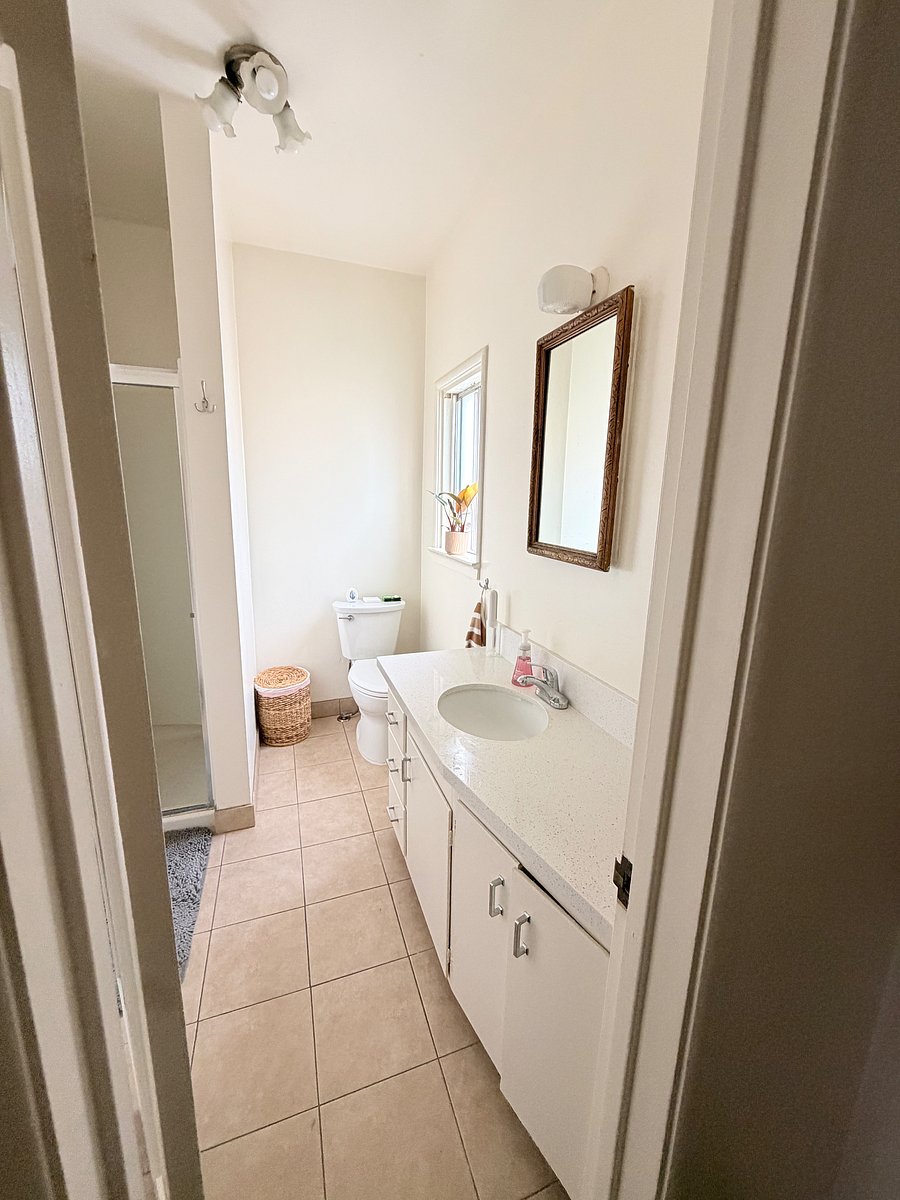 Furnished Finder property 1051194_1 photo 12