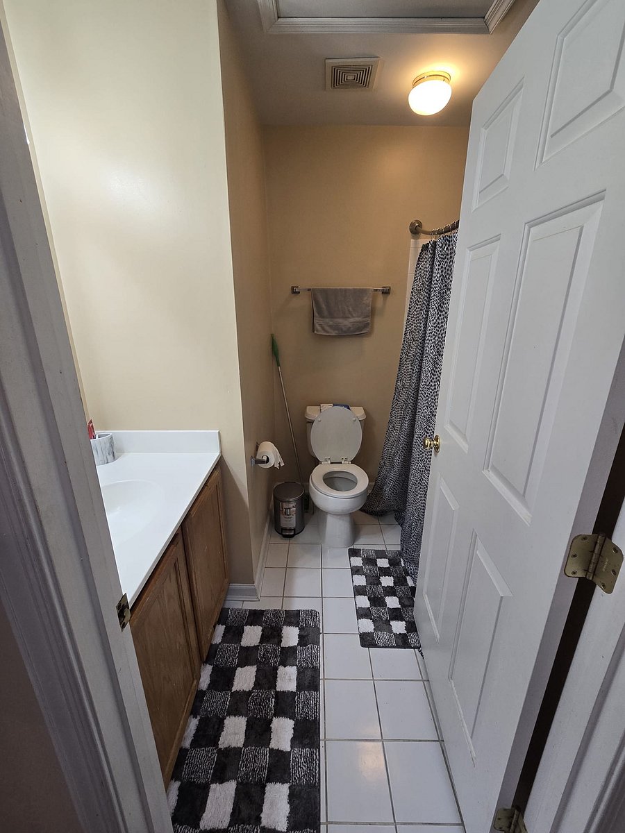 Furnished Finder property 1051197_1 photo 15