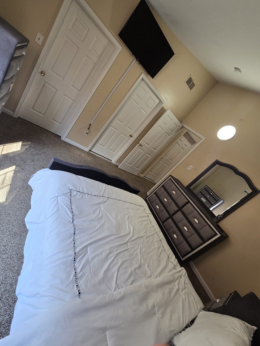Furnished Finder property 1051197_1 photo 17