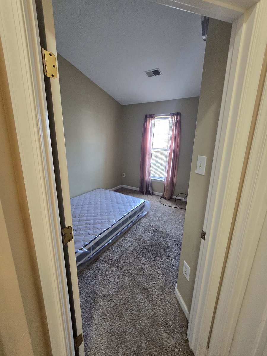 Furnished Finder property 1051197_1 photo 25