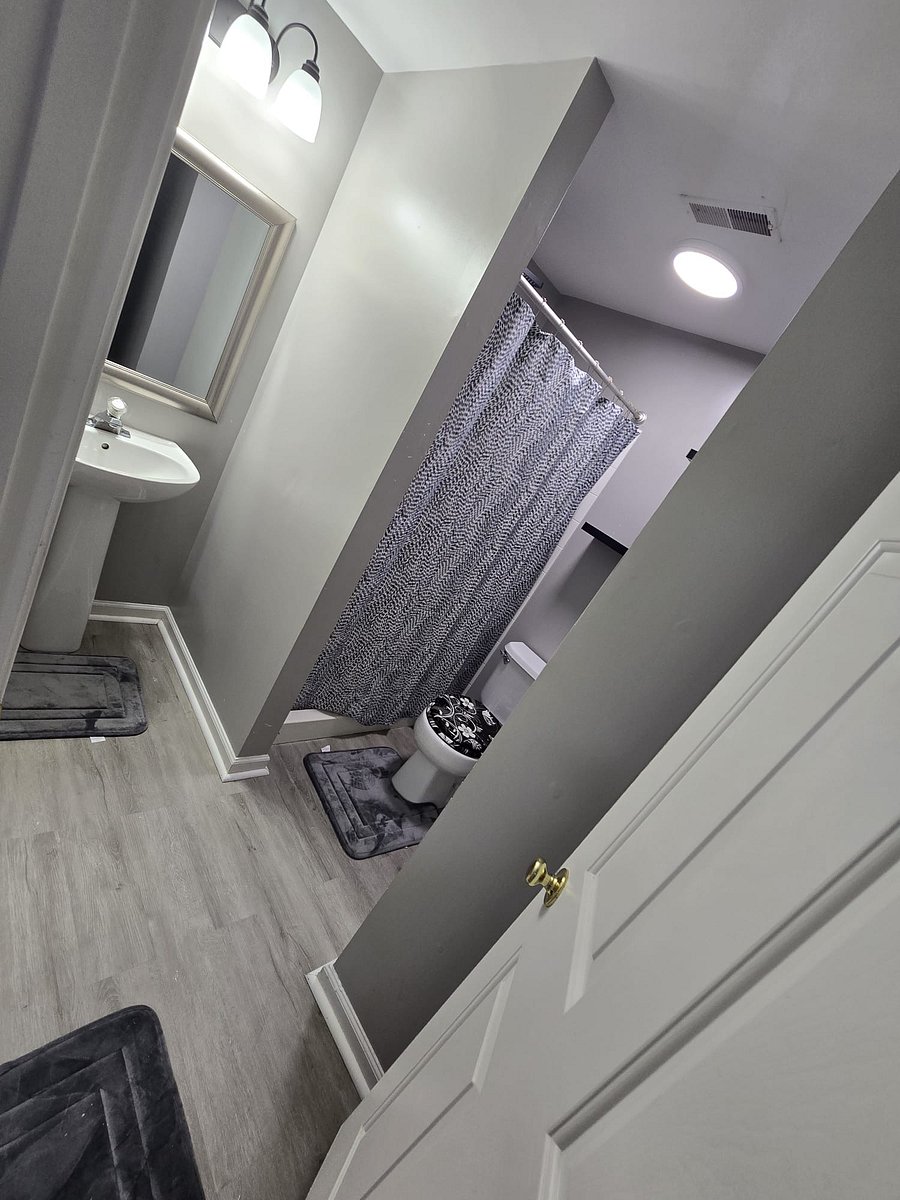 Furnished Finder property 1051197_1 photo 29