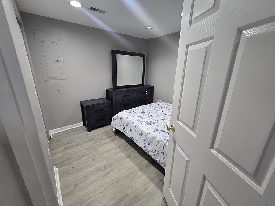 Furnished Finder property 1051197_1 photo 32