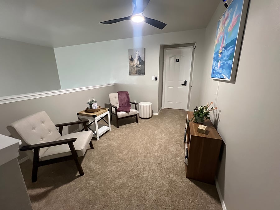 Furnished Finder property 1051203_1 photo 7