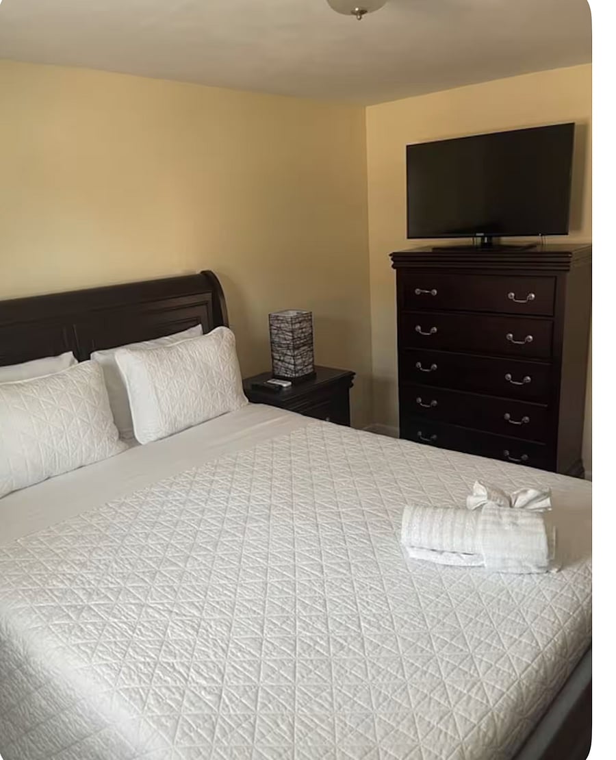 Furnished Finder property 1051211_1 photo 3
