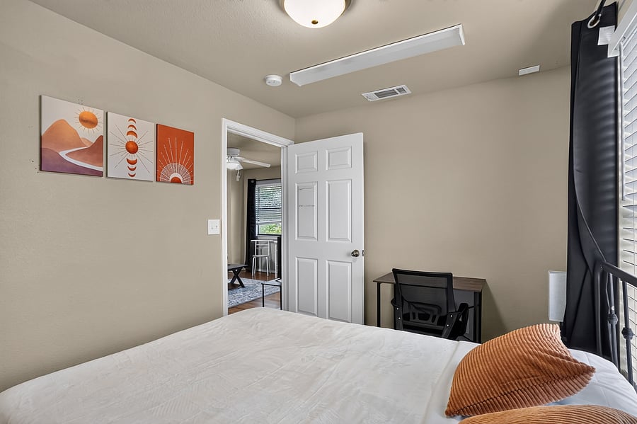 Furnished Finder property 1051214_1 photo 14