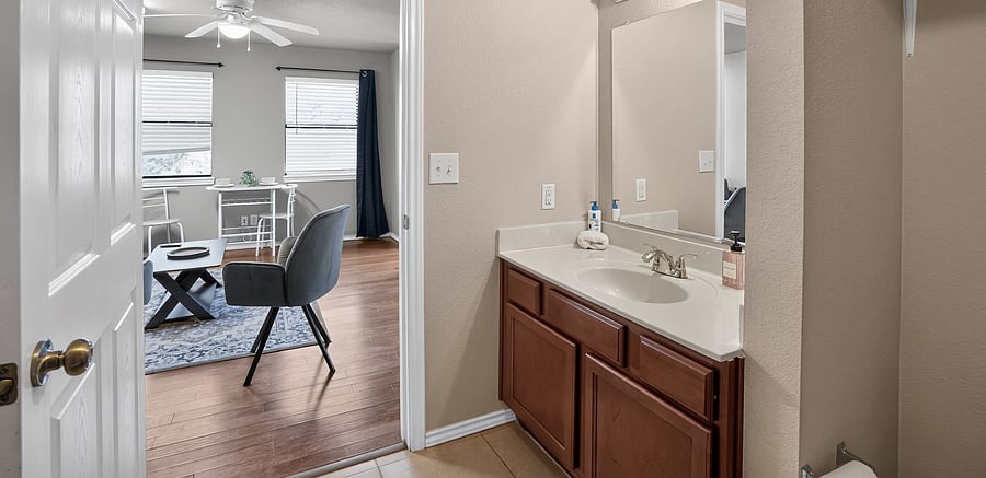 Furnished Finder property 1051214_1 photo 16