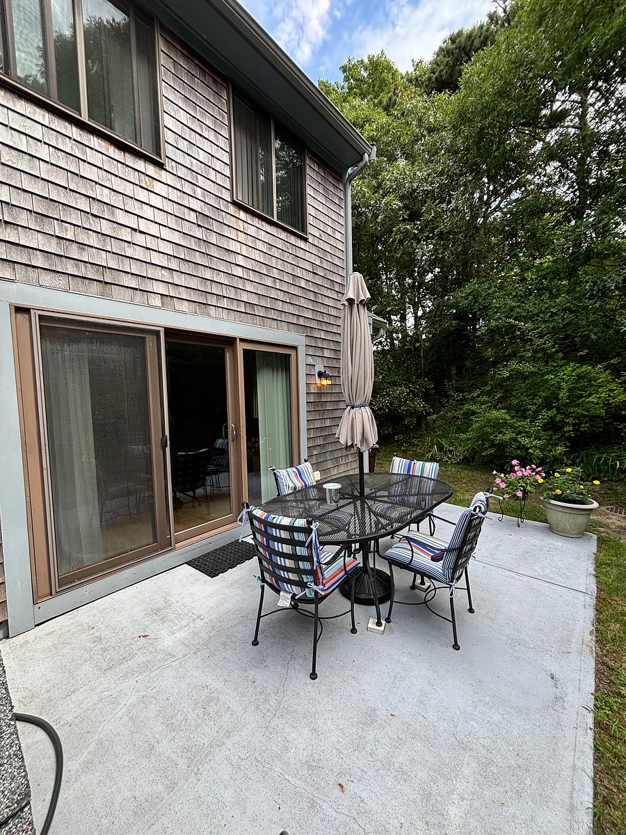Furnished Finder property 1051239_1 photo 4