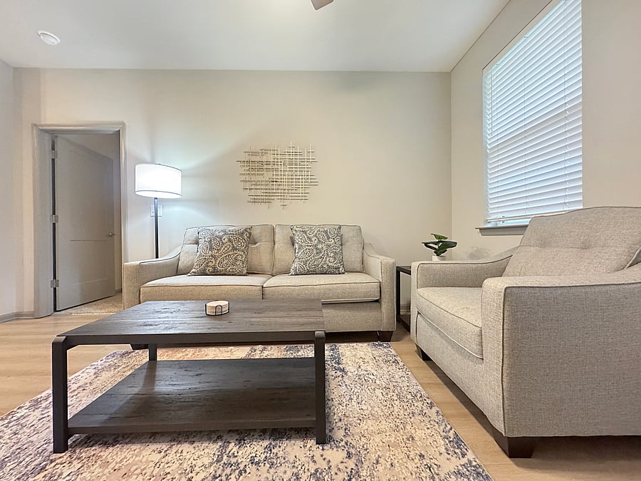 Furnished Finder property 1051253_1 photo 10
