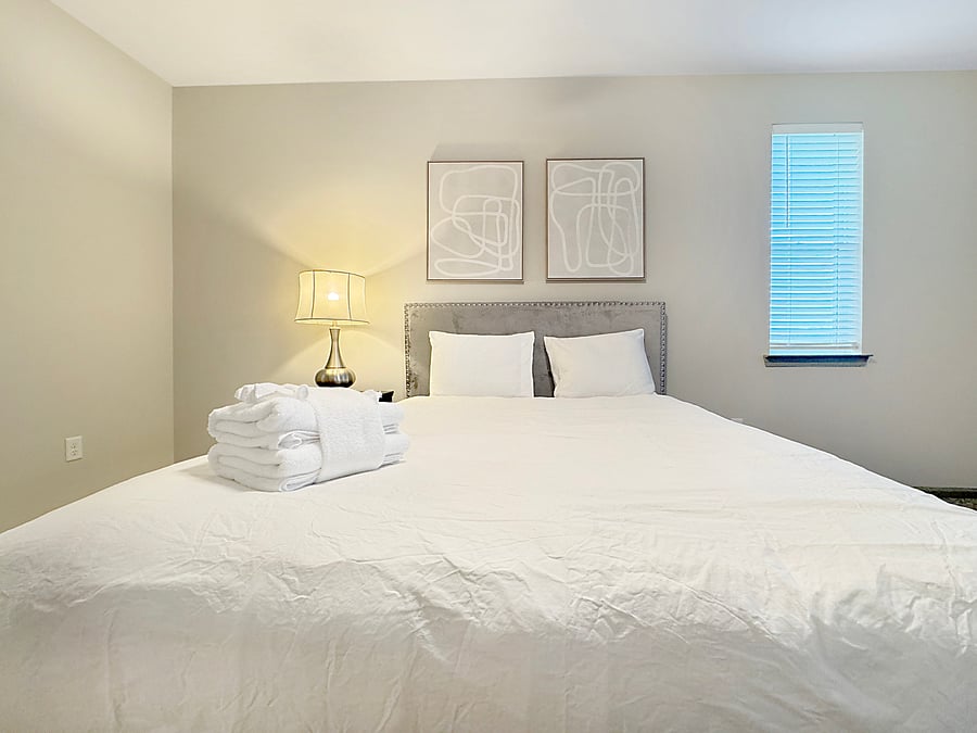 Furnished Finder property 1051253_1 photo 25