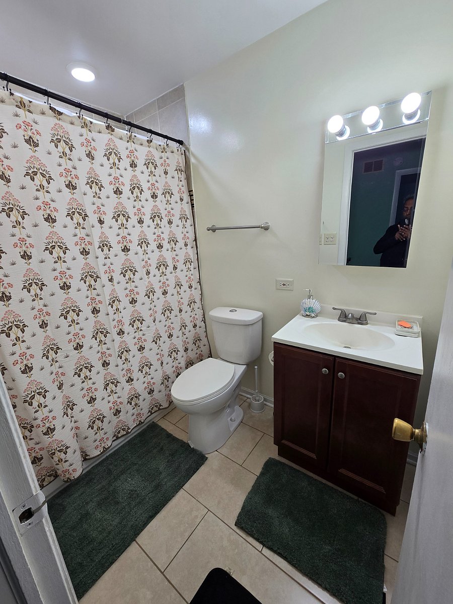 Furnished Finder property 1051254_1 photo 15