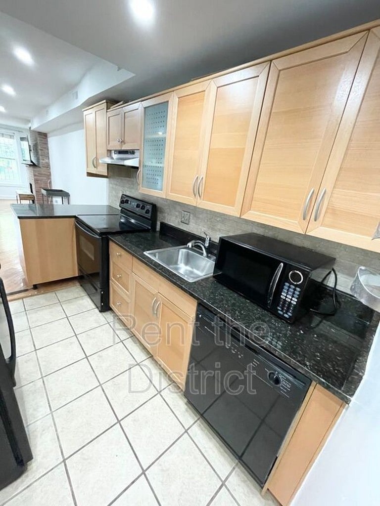 Furnished Finder property 1051272_1 photo 6