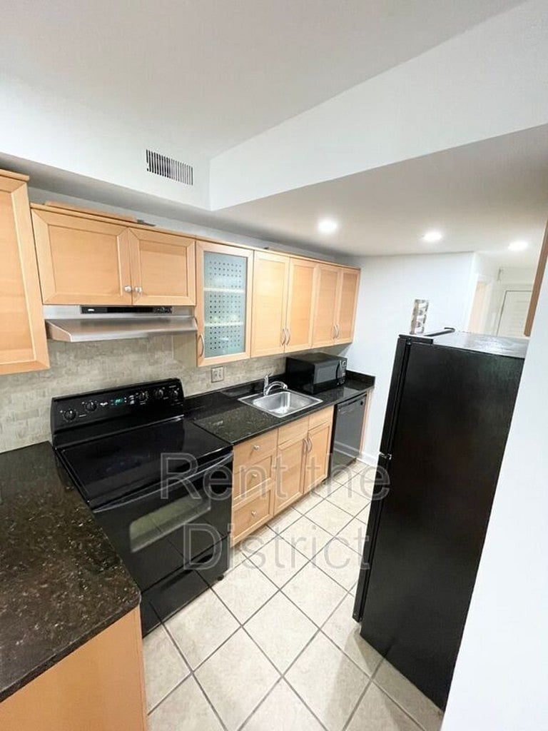 Furnished Finder property 1051272_1 photo 7