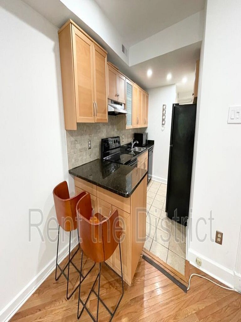 Furnished Finder property 1051272_1 photo 8