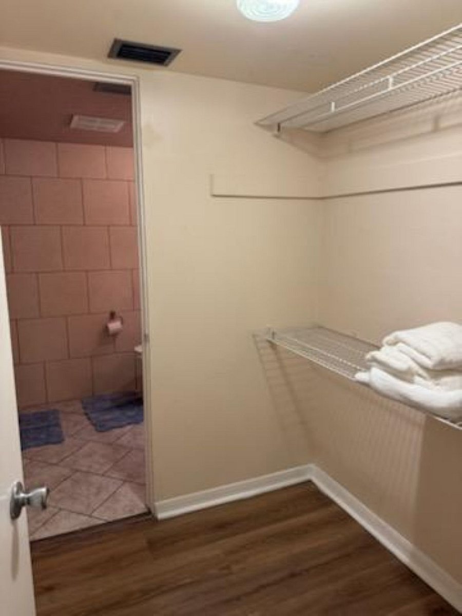 Furnished Finder property 1051273_1 photo 14