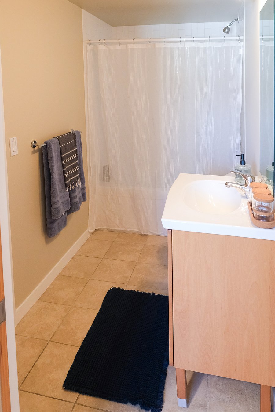 Furnished Finder property 1051290_1 photo 18