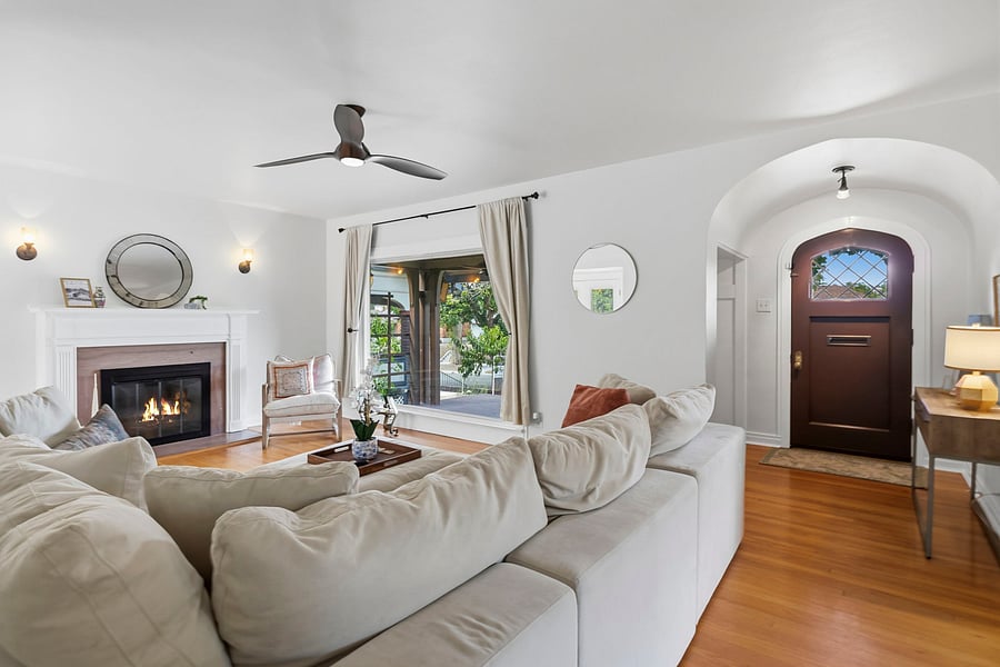 Furnished Finder property 1051310_1 photo 27