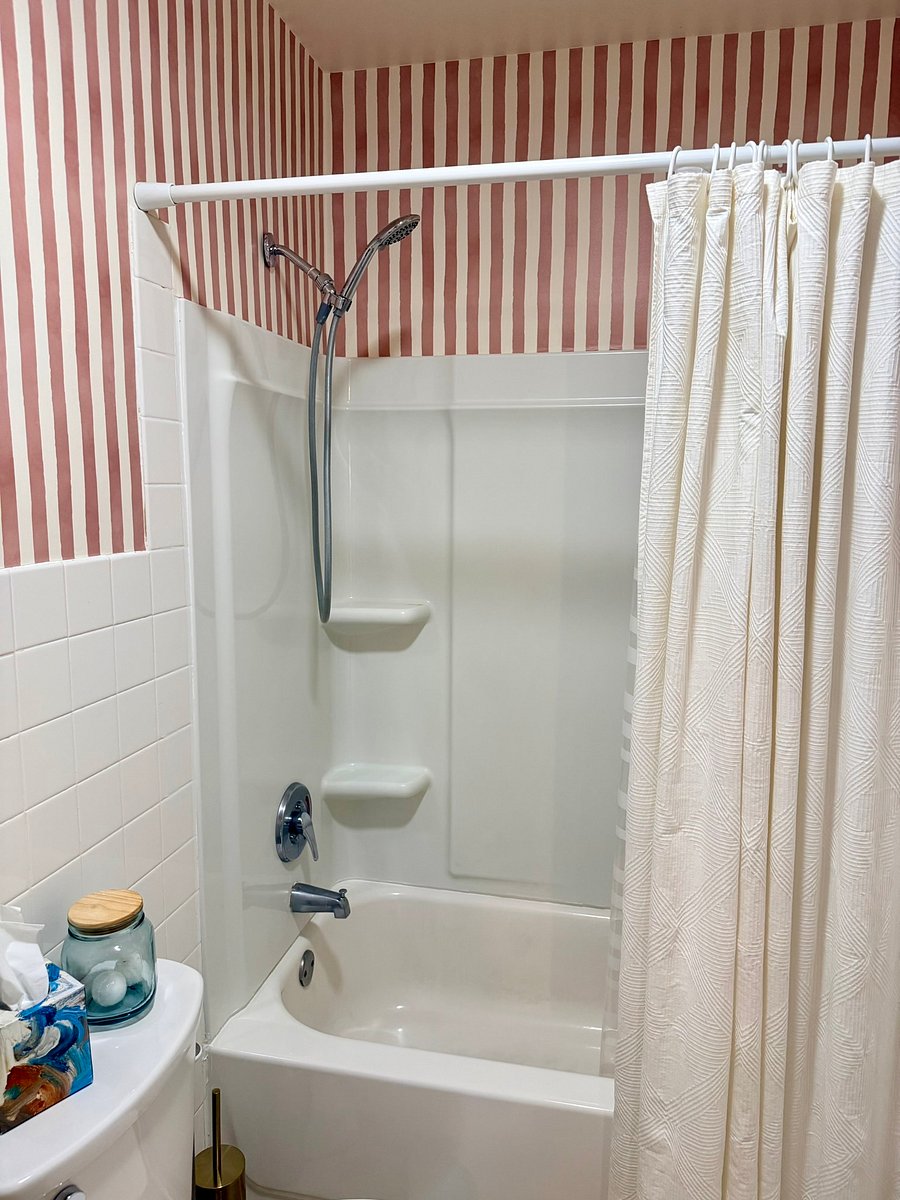 Furnished Finder property 1051349_1 photo 12
