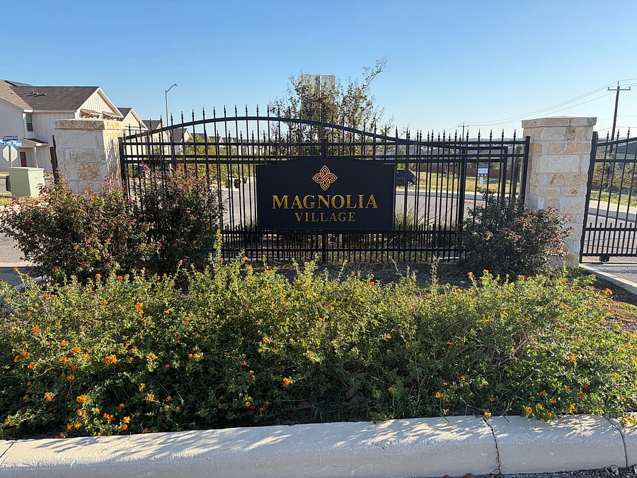 Furnished Finder property 1051350_1 photo 12