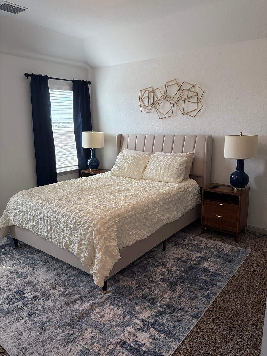 Furnished Finder property 1051350_1 photo 4