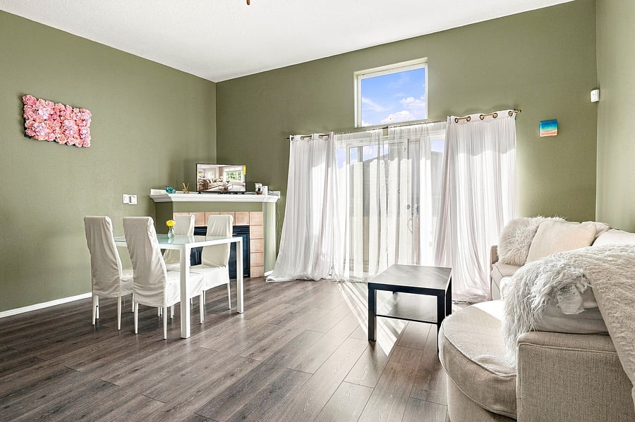 Furnished Finder property 1051355_1 photo 14