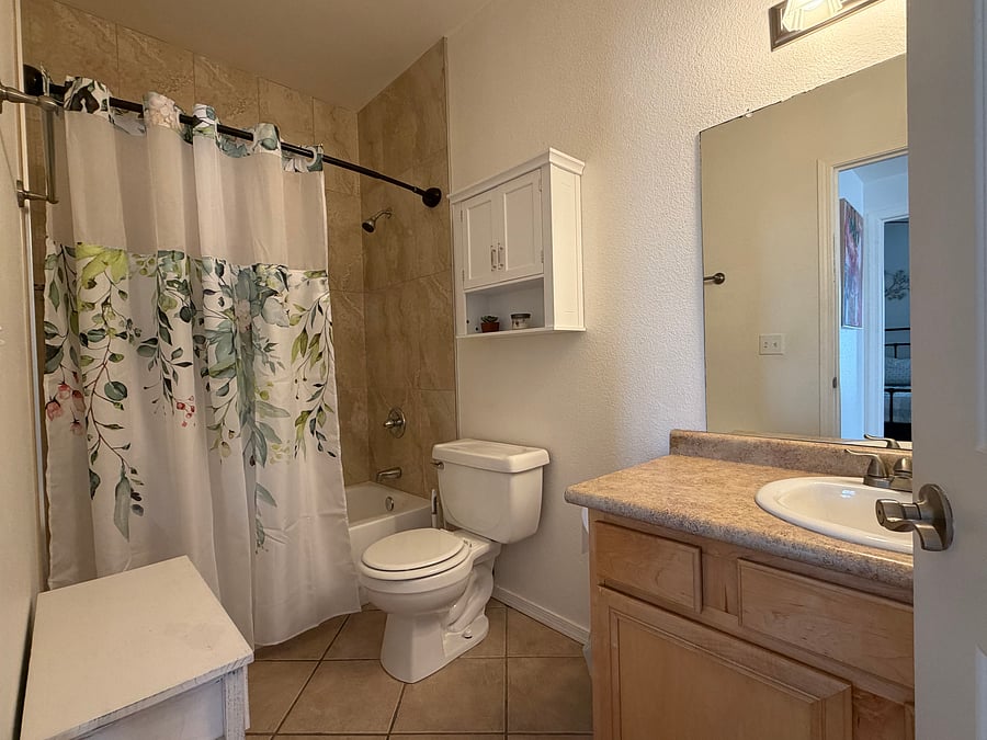 Furnished Finder property 1051364_1 photo 24