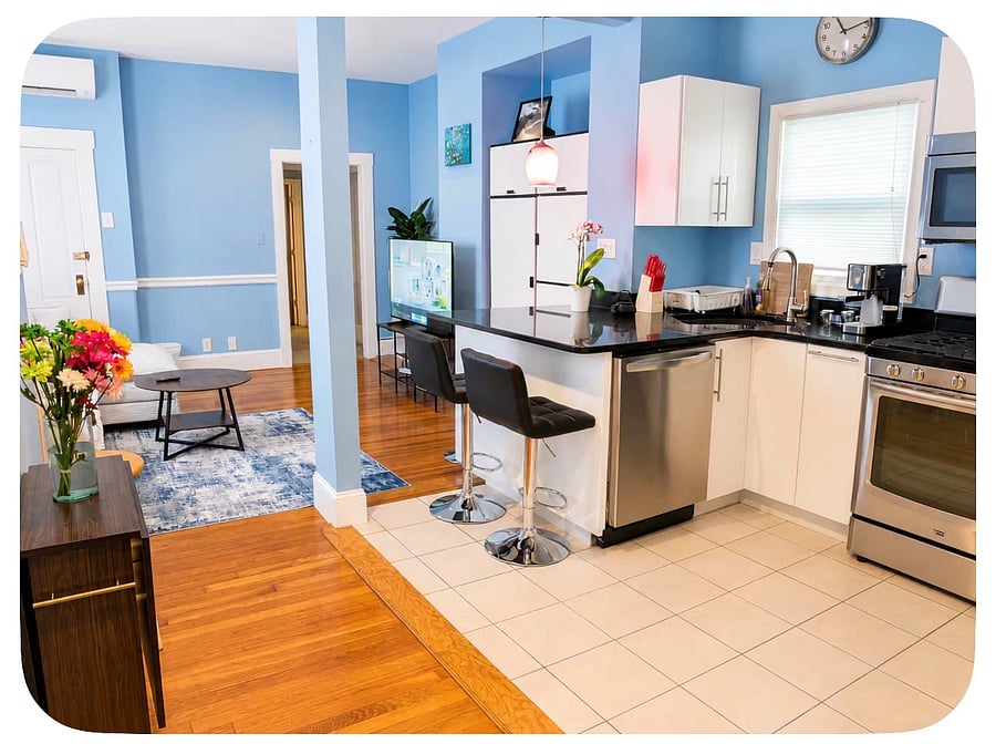 Furnished Finder property 1051368_1 photo 2