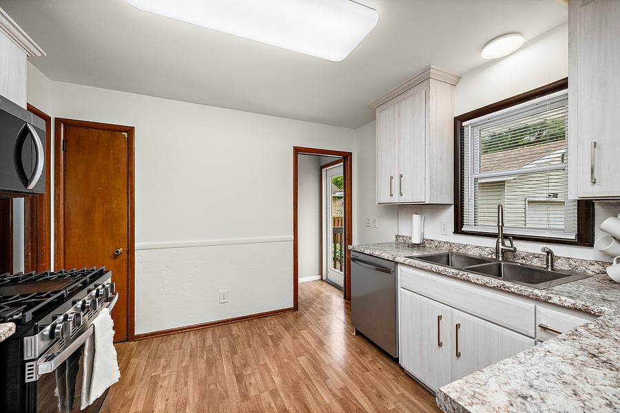 Furnished Finder property 1051385_1 photo 8