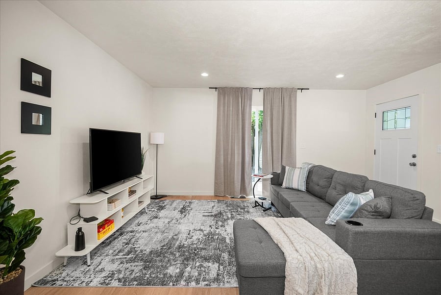 Furnished Finder property 1051399_1 photo 6