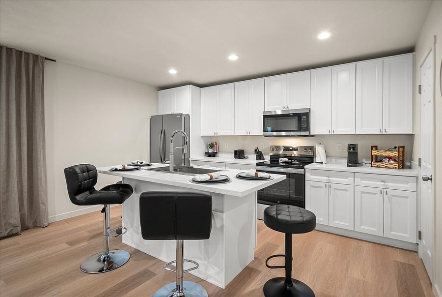 Furnished Finder property 1051399_1 photo 4