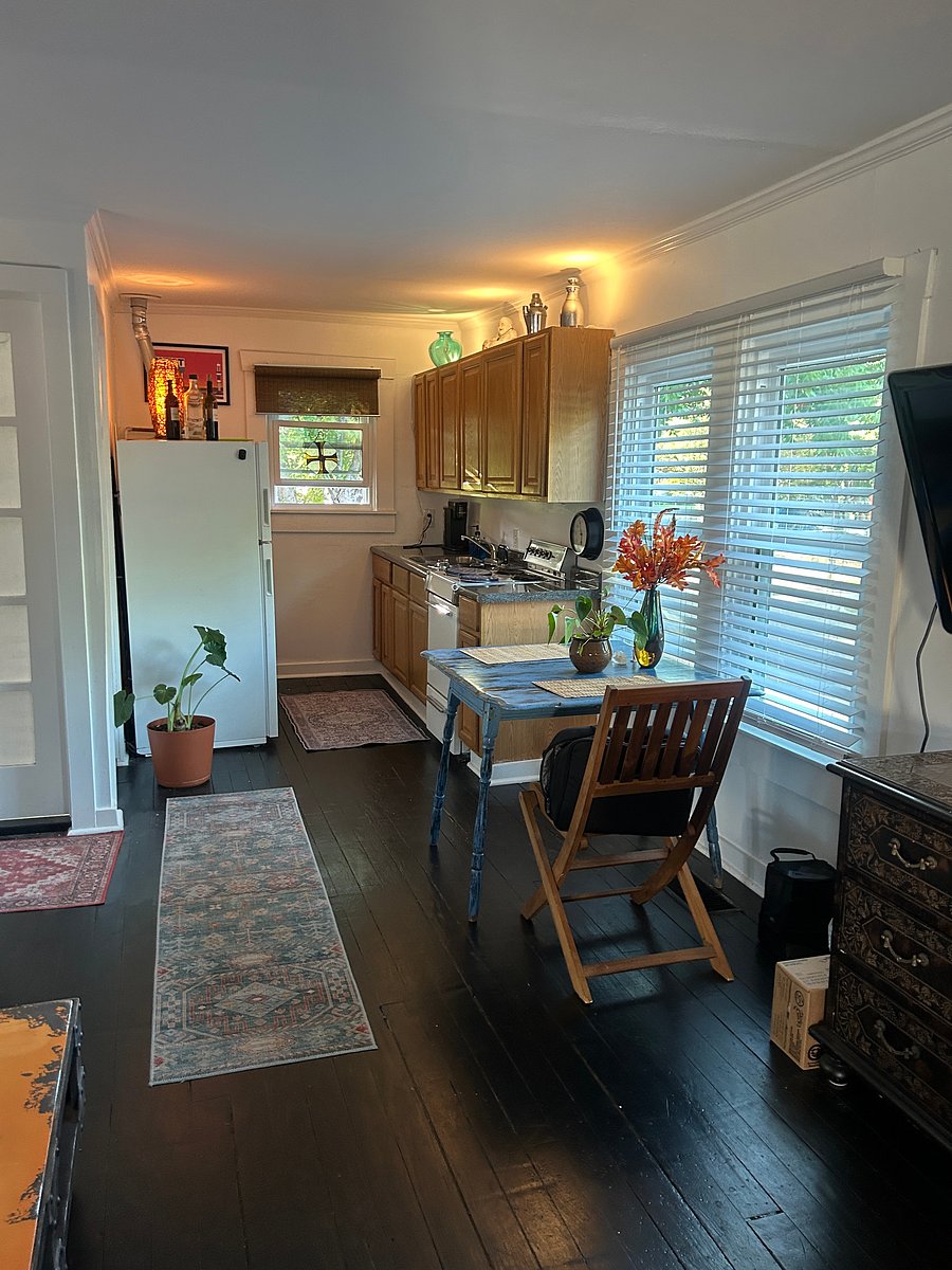 Furnished Finder property 1051401_1 photo 8