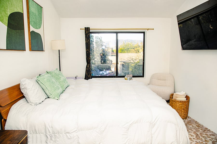 Furnished Finder property 1051408_1 photo 15