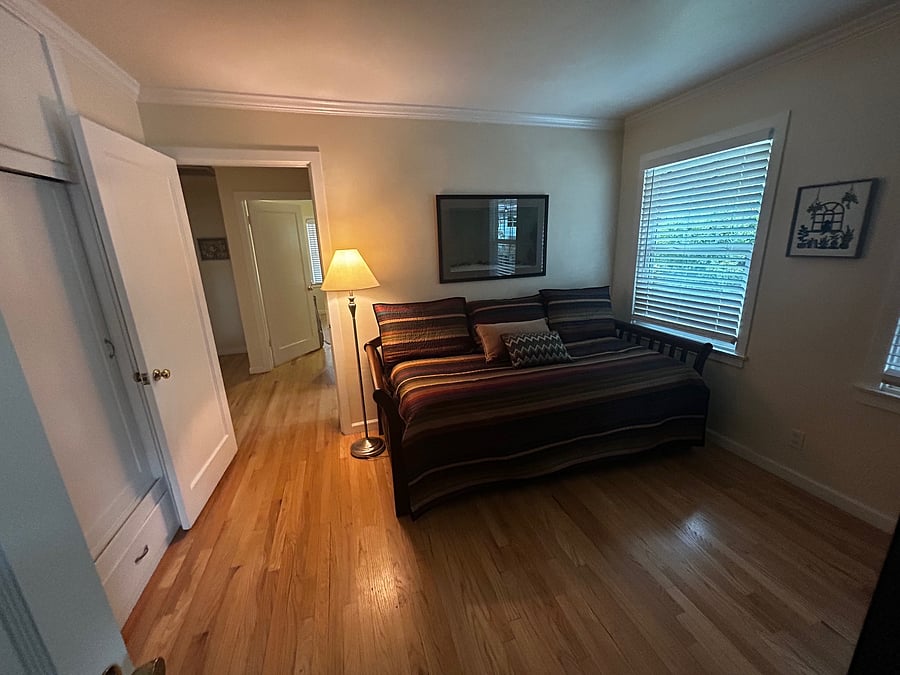 Furnished Finder property 1051425_1 photo 24