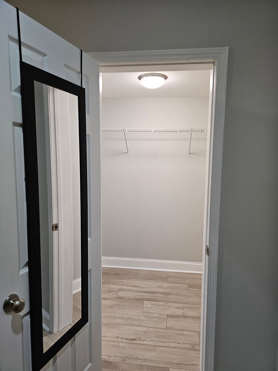 Furnished Finder property 1051426_1 photo 6