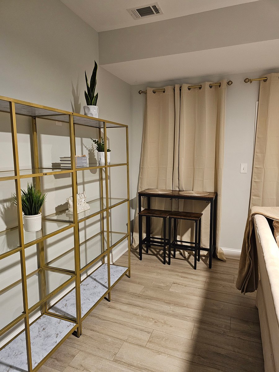 Furnished Finder property 1051426_1 photo 3
