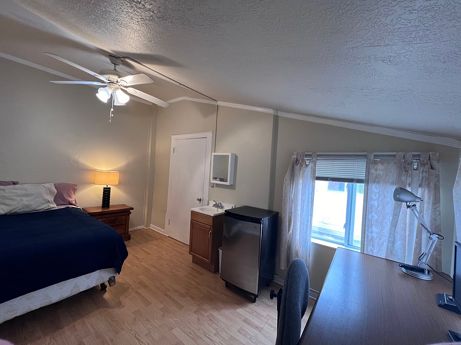 Furnished Finder property 1051430_3 photo 3