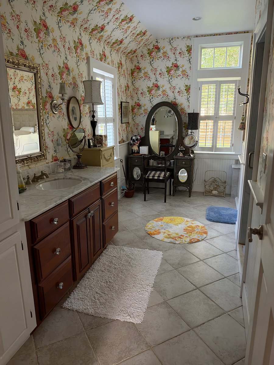 Furnished Finder property 1051446_1 photo 11