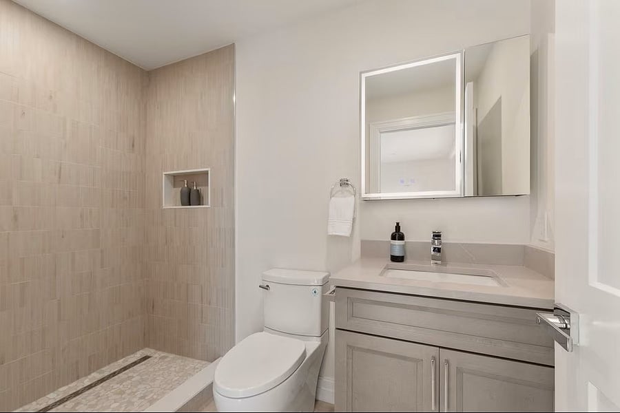 Furnished Finder property 1051450_1 photo 14