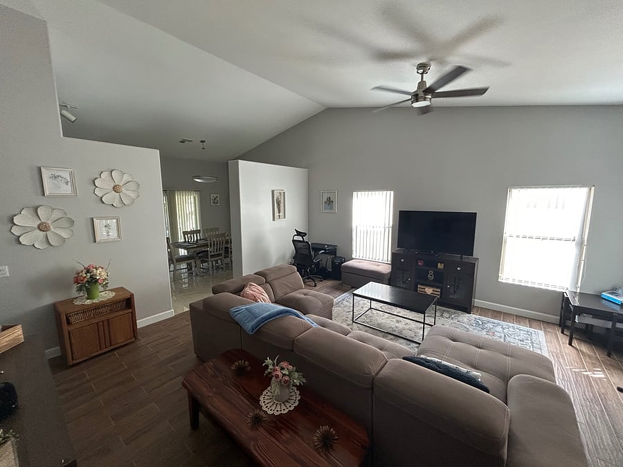 Furnished Finder property 1051453_1 photo 5