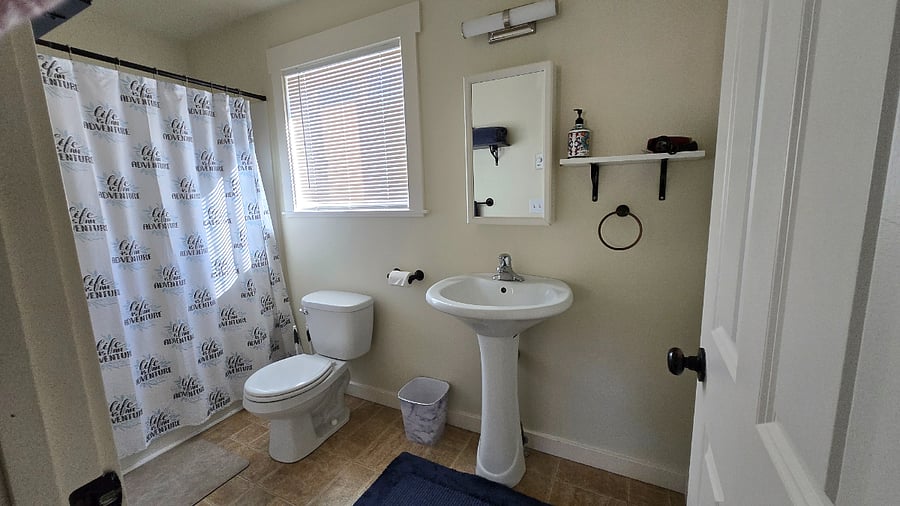 Furnished Finder property 1051455_1 photo 10