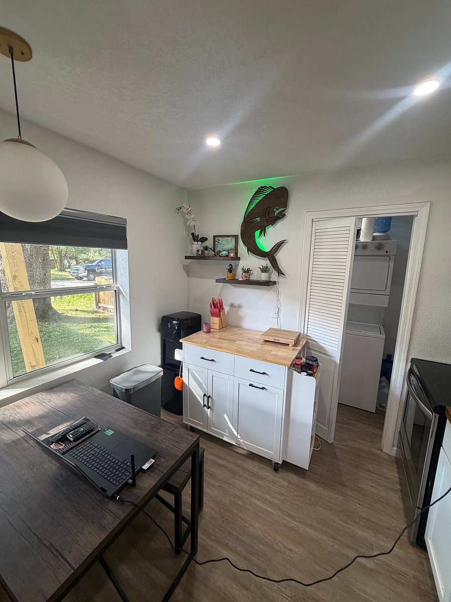 Furnished Finder property 1051475_1 photo 4